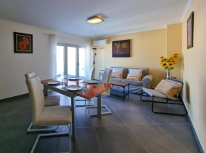 FLH Monte Gordo Duplex with Balcony